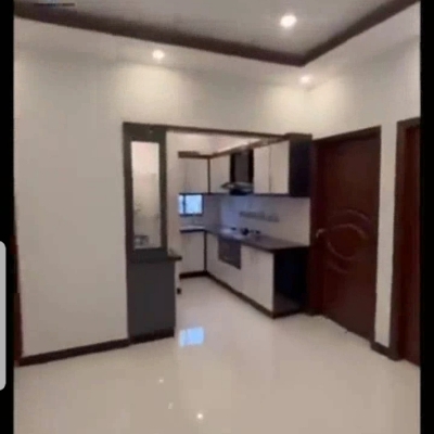 3 Bedroom Drawing Lounge flat for rent 